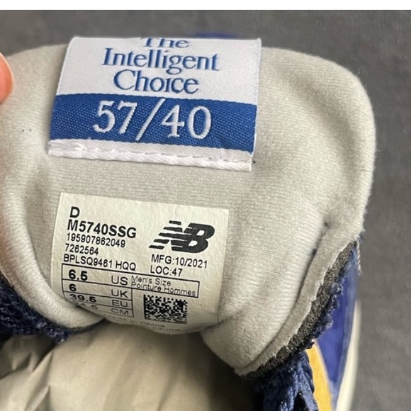 Brand new NEW Balance sneakers - Picture 5 of 6